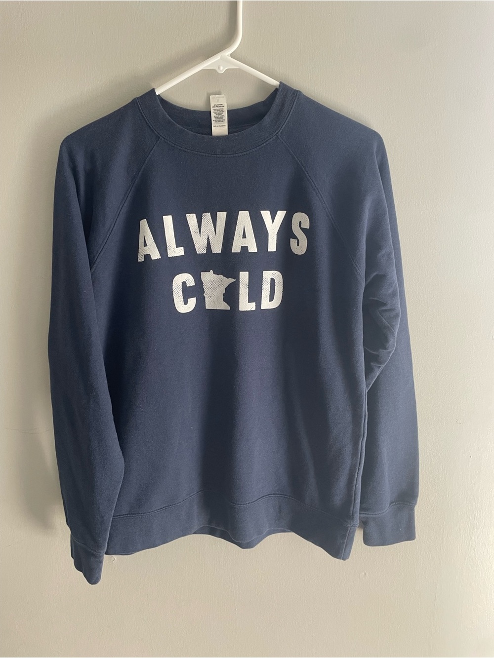 Independent‎ Trading Co Always Cold Minnesota Sweatshirt Small